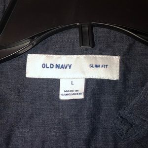 Old Navy Men’s Button Down Shirt
